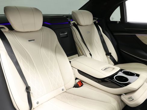 Used 2015 Mercedes-Benz S 63 AMG 4MATIC Sedan image 74