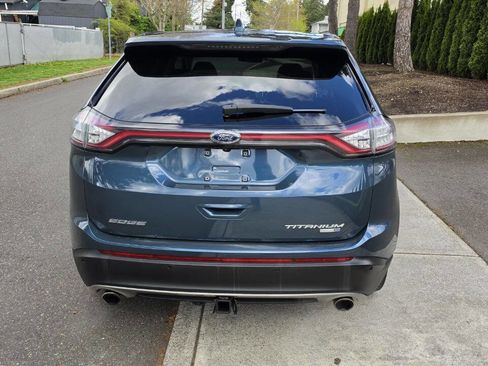 Used 2016 Ford Edge Titanium w/ Equipment Group 301A image 7
