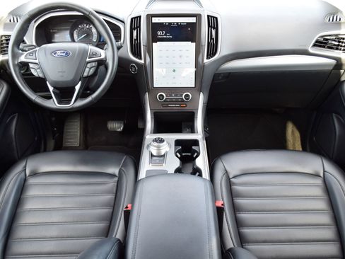 Certified 2021 Ford Edge SEL w/ Convenience Package FWD image 5