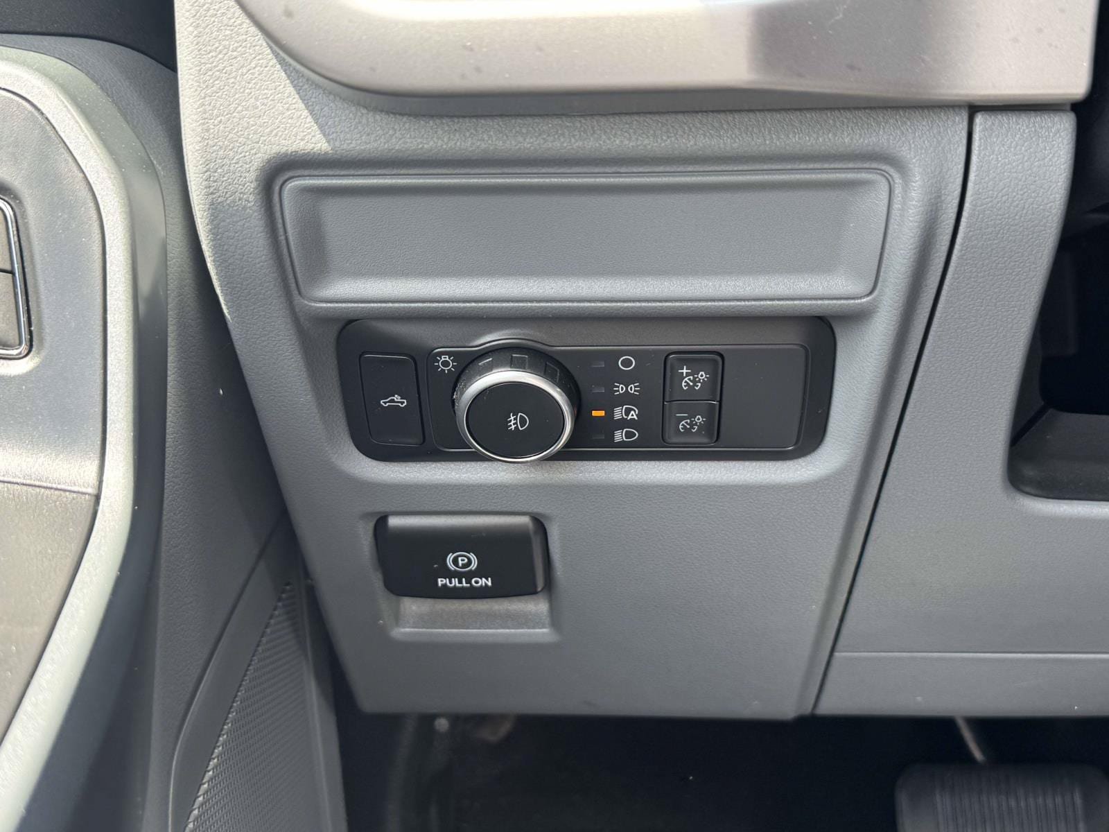 Used 2022 Ford F150 XLT AWD/4WD image 23
