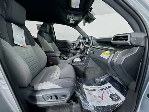 New 2025 Toyota Tacoma TRD Off-Road image 27