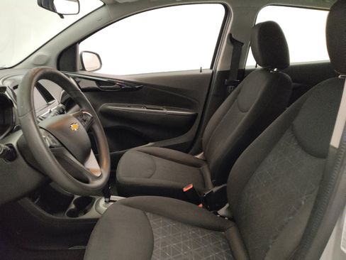 Used 2020 Chevrolet Spark LT FWD image 17