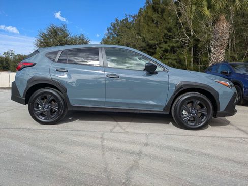 Certified 2025 Subaru Crosstrek 2.0i image 3