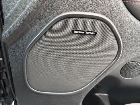 Used 2024 Dodge Durango R/T AWD/4WD image 16