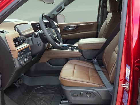 New 2026 Chevrolet Tahoe High Country image 17