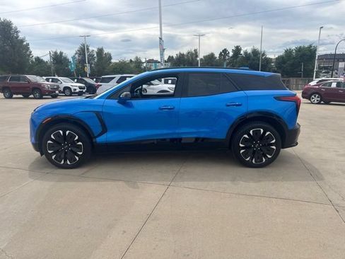 Used 2024 Chevrolet Blazer EV RS AWD/4WD image 8