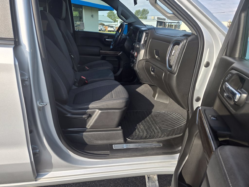 Used 2021 Chevrolet Silverado 1500 RST AWD/4WD image 24