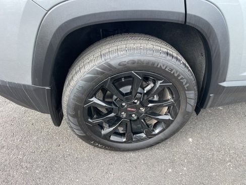 Used 2026 GMC Terrain Elevation w/ Elevation Premium Package image 8