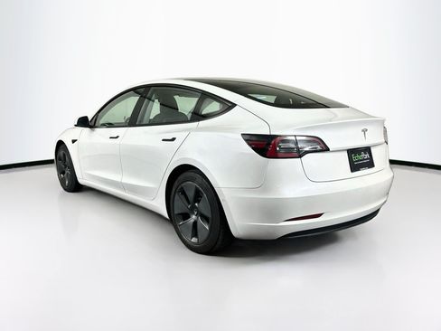 Used 2021 Tesla Model 3 Standard Range Plus RWD image 5