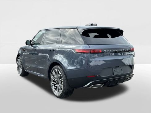 New 2026 Land Rover Range Rover Sport SE image 2