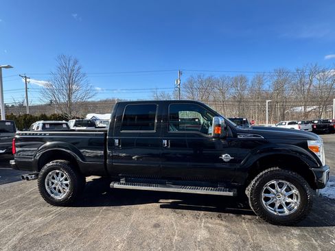 Used 2014 Ford F250 Platinum w/ FX4 Off-Road Package image 5