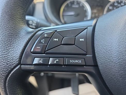 Used 2025 Nissan Kicks Play S FWD image 33