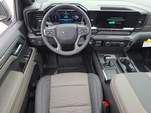 New 2026 Chevrolet Silverado 1500 ZR2 AWD/4WD image 3