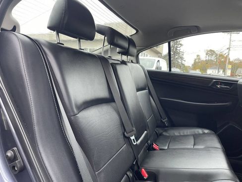 Used 2015 Subaru Legacy 2.5i Limited image 30