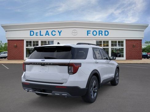 New 2026 Ford Explorer Active w/ Active Comfort Package AWD/4WD image 8