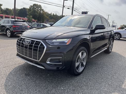 Used 2023 Audi Q5 2.0T Premium Plus w/ Premium Plus Package AWD/4WD image 3