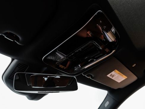 Used 2023 Mercedes-Benz C 300 4MATIC Sedan image 31