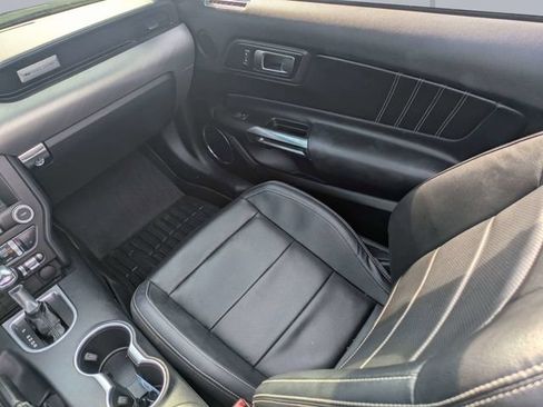 Used 2022 Ford Mustang Premium RWD image 14
