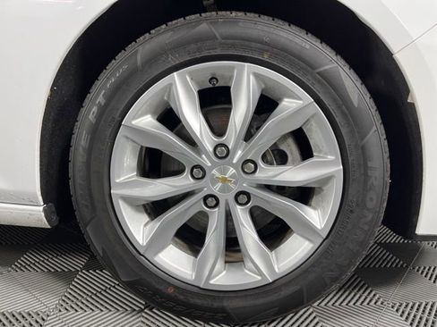 Used 2024 Chevrolet Malibu LT image 15