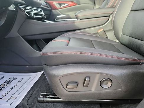 Used 2025 Chevrolet Traverse RS w/ LPO, Floor Liner Package image 12