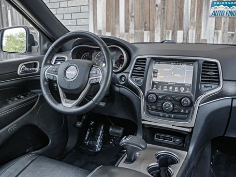 Used 2015 Jeep Grand Cherokee Limited w/ Luxury Group II AWD/4WD image 15