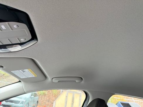 New 2025 Kia K4 LXS image 19