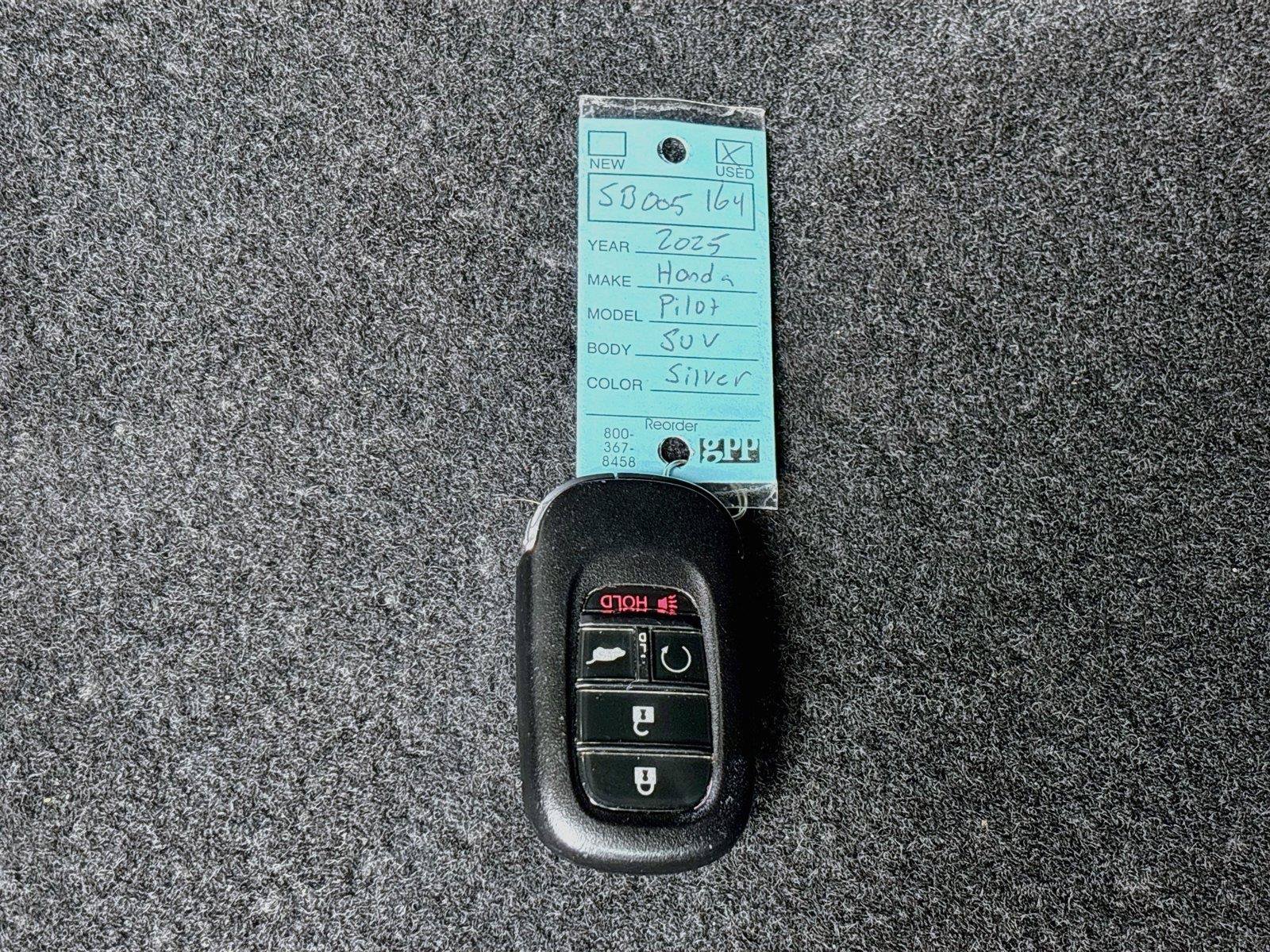 Certified 2025 Honda Pilot EX-L image 37