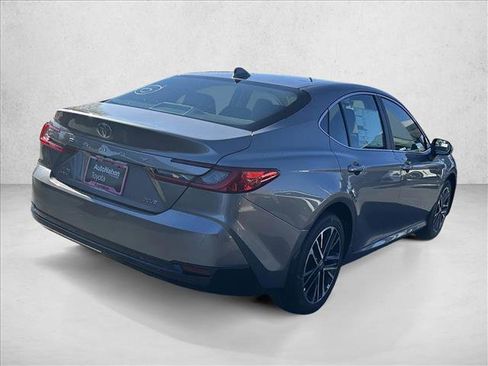 New 2026 Toyota Camry XLE image 7