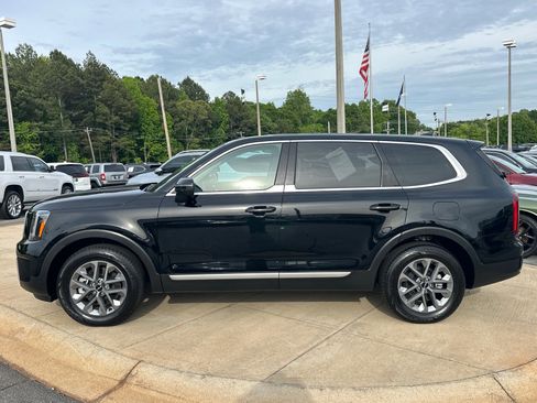 Certified 2023 Kia Telluride LX FWD image 5