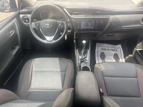 Used 2018 Toyota Corolla LE FWD image 10