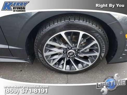 New 2026 Hyundai Elantra SE image 6