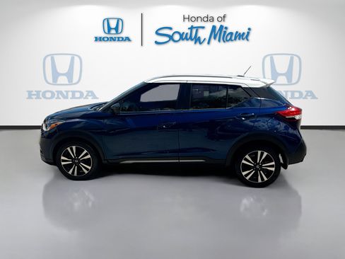 Used 2019 Nissan Kicks SR w/ SR Premium Package image 4