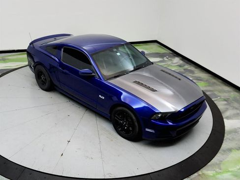 Used 2013 Ford Mustang GT Premium w/ GT Track Pkg RWD image 28