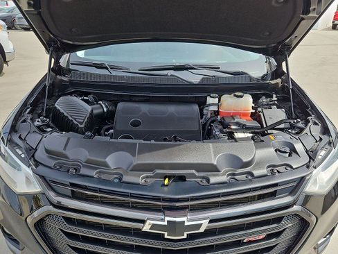 Used 2021 Chevrolet Traverse RS w/ LPO, Cargo Package FWD image 30