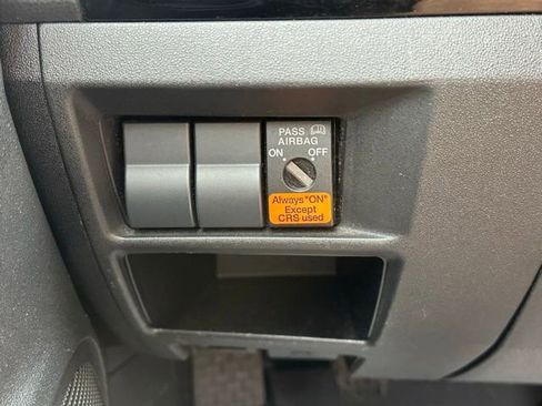 Used 2008 MAZDA MX-5 Miata Sport image 17