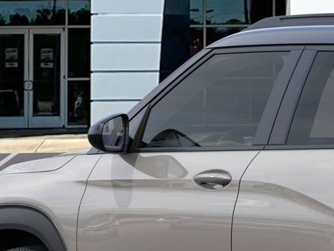 New 2026 Chevrolet TrailBlazer RS w/ Driver Confidence Package FWD image 12