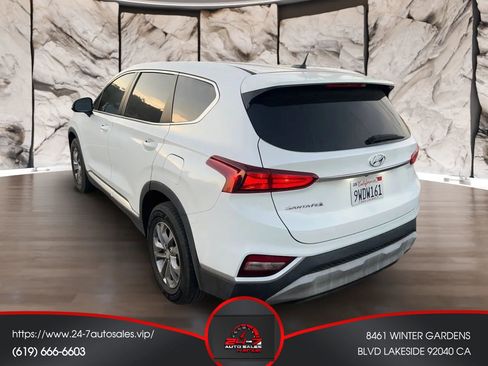 Used 2019 Hyundai Santa Fe SE FWD image 11