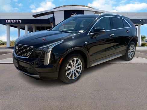 Used 2023 Cadillac XT4 Premium Luxury image 7