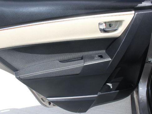 Used 2014 Toyota Corolla LE w/ Protection Package FWD image 12