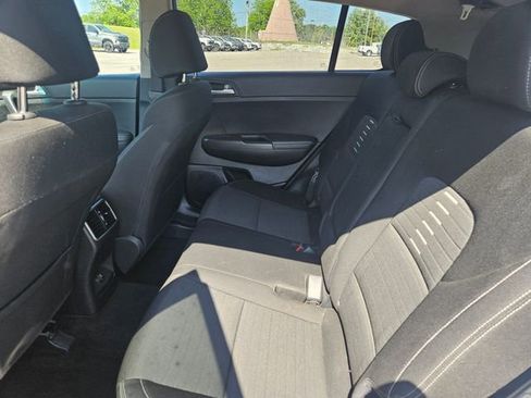 Used 2018 Kia Sportage LX AWD/4WD image 25