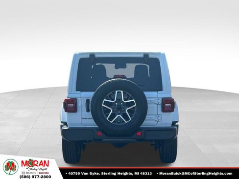 Used 2026 Jeep Wrangler Unlimited Sahara AWD/4WD image 4