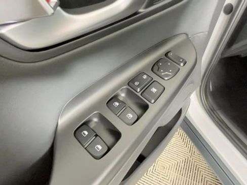 Certified 2023 Hyundai Kona Limited AWD/4WD image 16