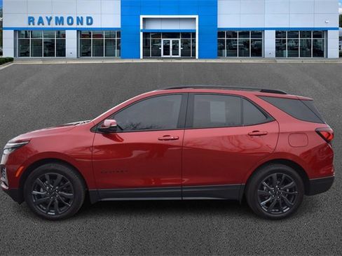 Used 2022 Chevrolet Equinox RS w/ RS Leather Package image 6