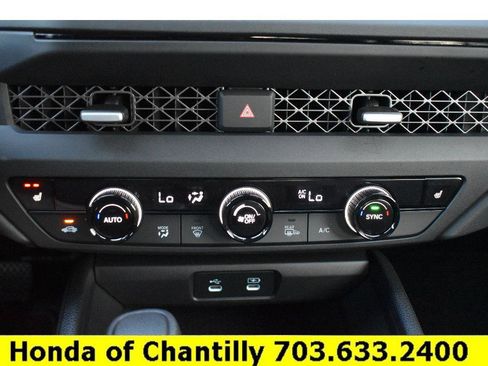 Certified 2025 Honda Accord SE image 16