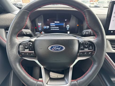 Used 2026 Ford Explorer ST-Line AWD/4WD image 10