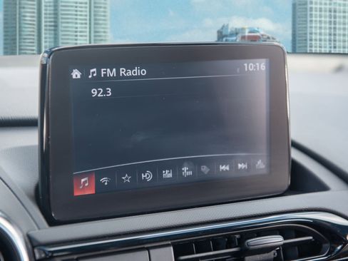 Used 2018 MAZDA MX-5 Miata RF Grand Touring image 9