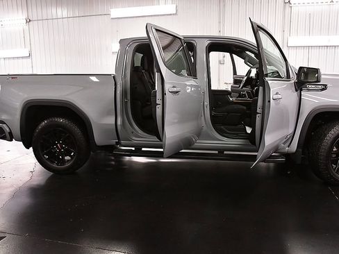 Used 2024 GMC Sierra 1500 Elevation w/ X31 Off-Road Package AWD/4WD image 31