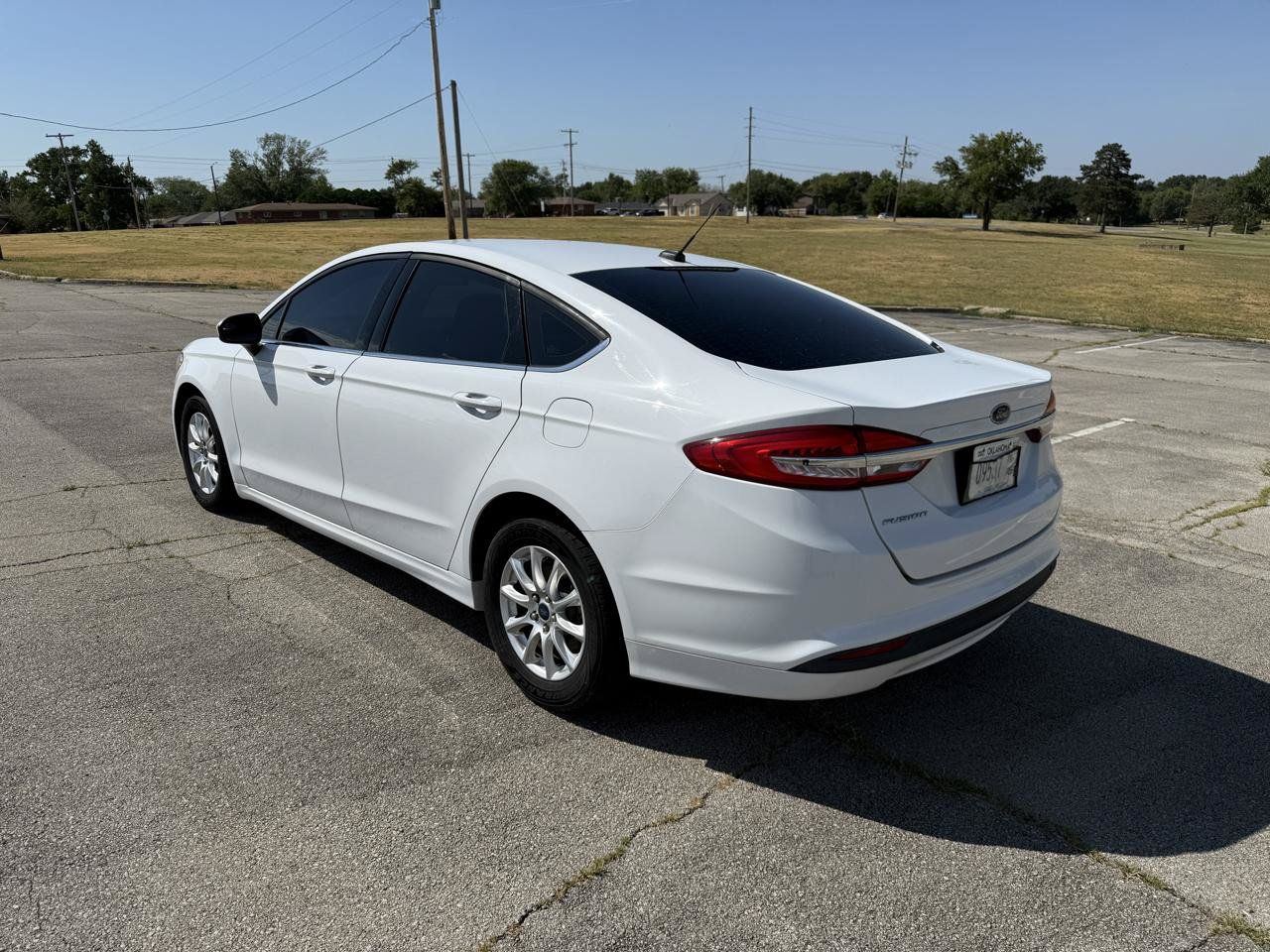 Used 2018 Ford Fusion S FWD image 5