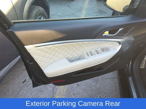 Used 2025 Genesis G70 3.3T Advanced w/ Sport Prestige Package image 8