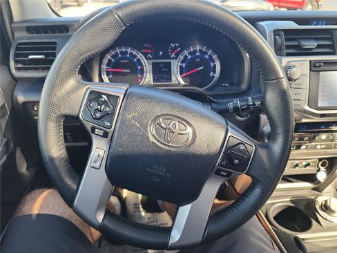 Used 2016 Toyota 4Runner Limited image 34